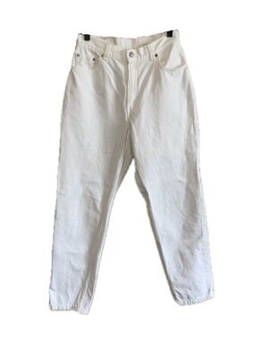 Levi’s vintage 550 Relaxed Fit Tapered Leg Jeans white size 10